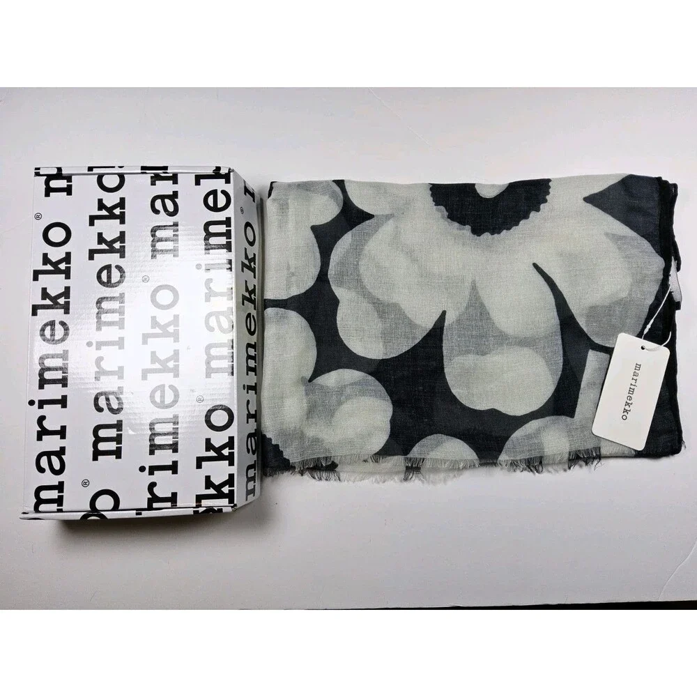 Marimekko Fiore Unikko Lightweight Sheer Wool Scarf Black White